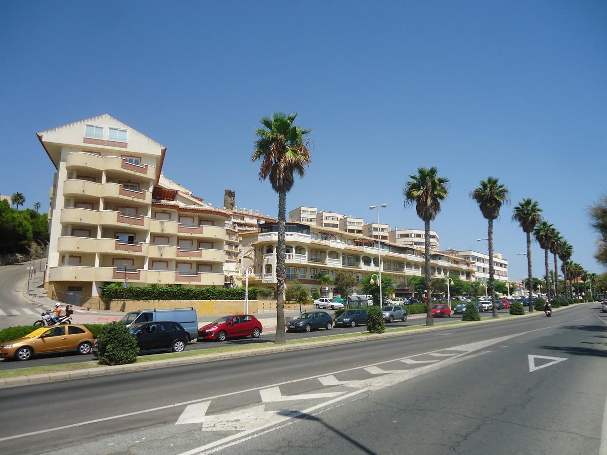 Apartamento Torreon Del Mar 100M De La Playa Garage 贝纳尔马德纳 外观 照片